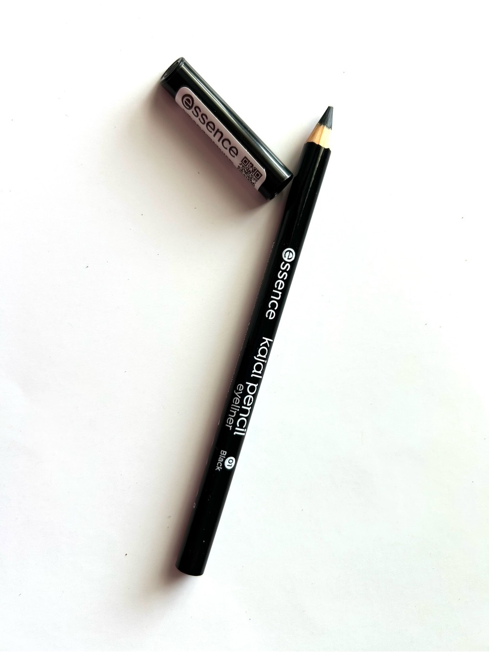 NEW Essence Kajal Eye Pencil Black Eyeliner